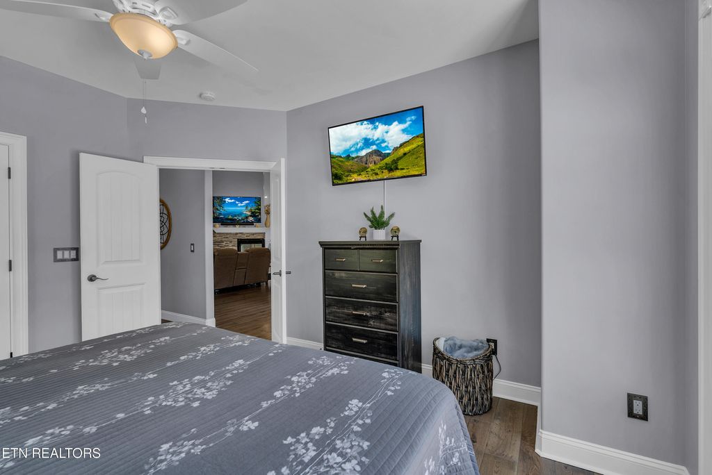 Photo of 12 Hickory View Lane, Crossville, TN 38572 (MLS # 1338112)