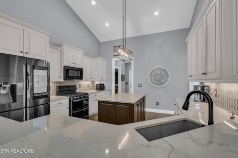 Tiny photo for 12 Hickory View Lane, Crossville, TN 38572 (MLS # 1338112)