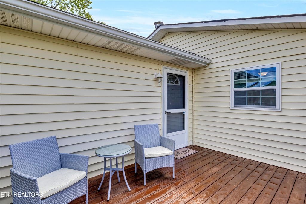 Photo of 6114 Peterson Rd, Greenback, TN 37742 (MLS # 1260587)