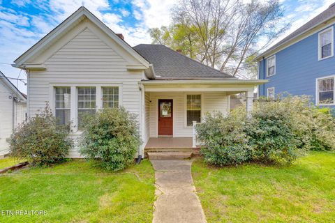 Photo of 532 Barton Ave, Chattanooga, TN 37405 (MLS # 1334882)