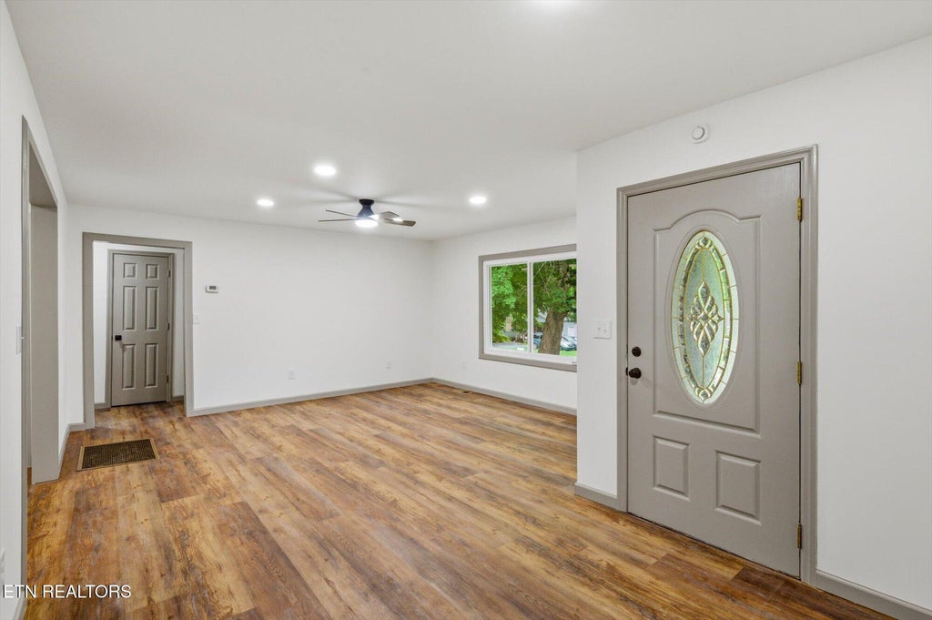 Photo of 114 Alford St, Athens, TN 37303 (MLS # 1343776)
