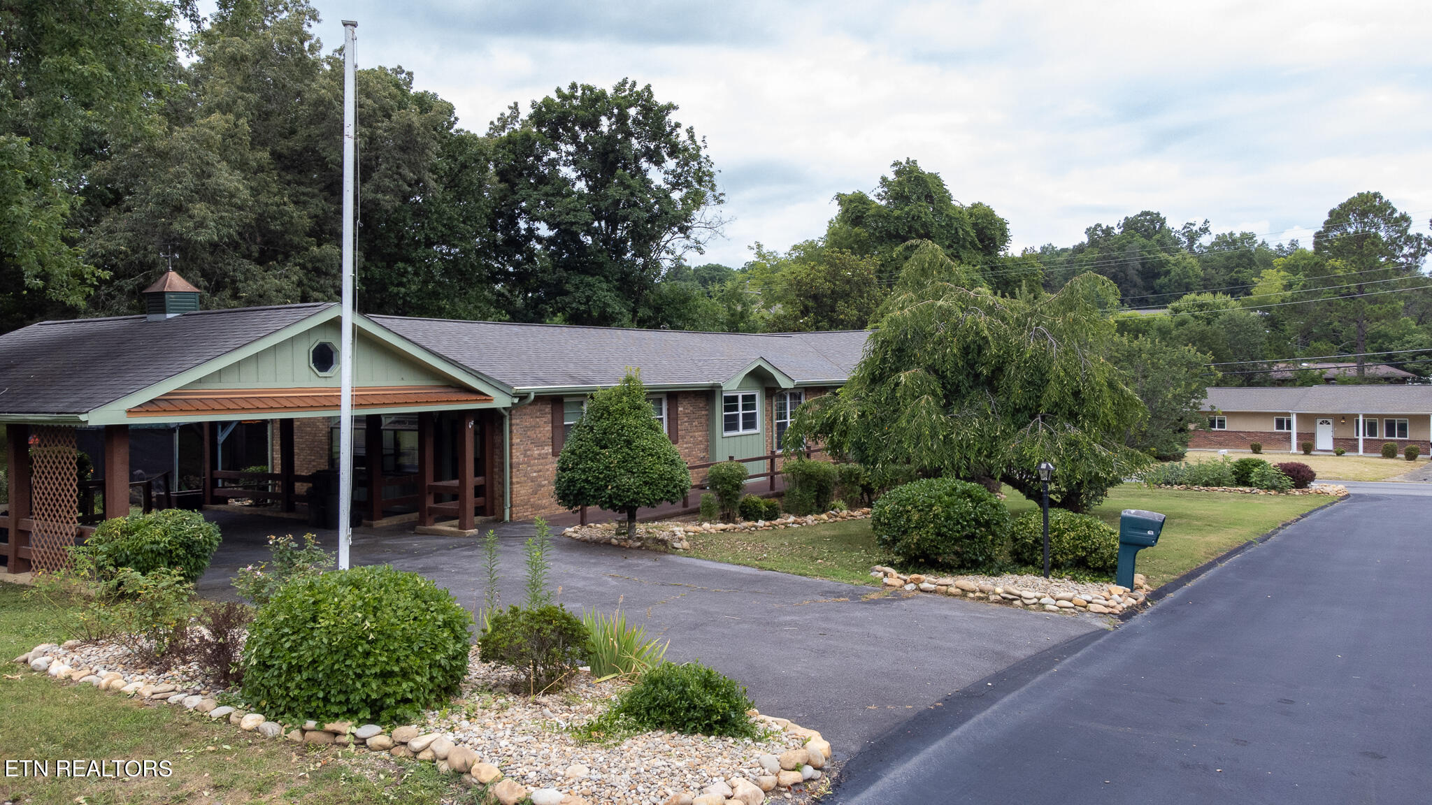 View Sevierville, TN 37862 house