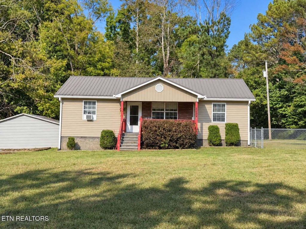 Photo of 2304 SW Pleasant Grove Tr, Cleveland, TN 37311 (MLS # 1359454)