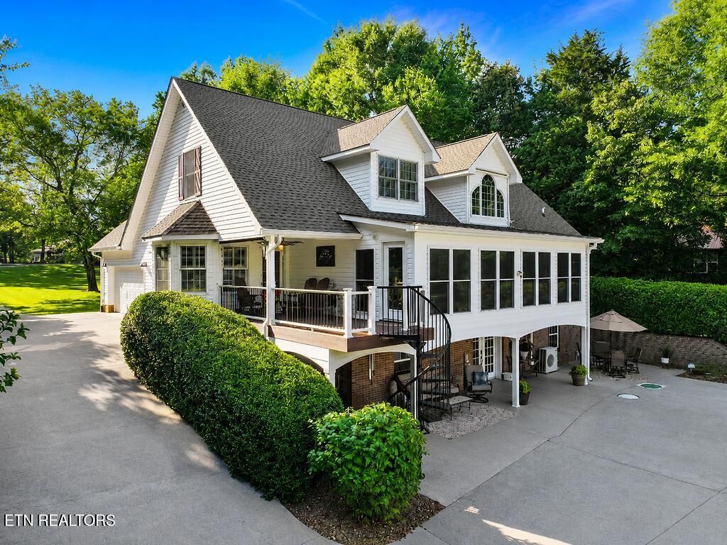 Photo of 281 Cottage Drive, Ten Mile, TN 37880 (MLS # 1346939)