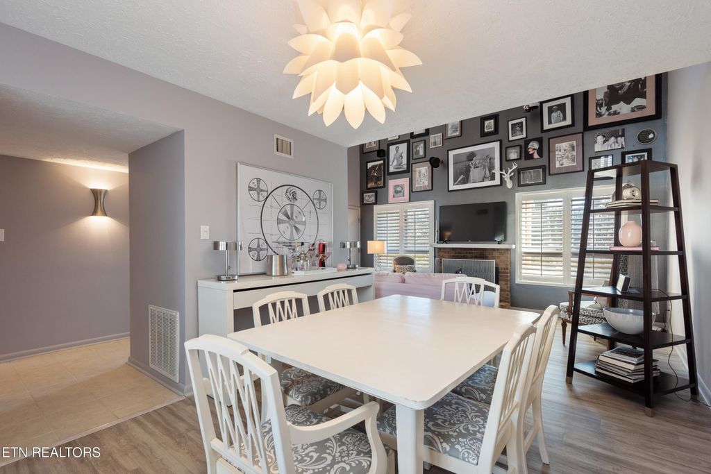 Photo of 9502 Hidden Oak Way, Knoxville, TN 37922 (MLS # 1325565)