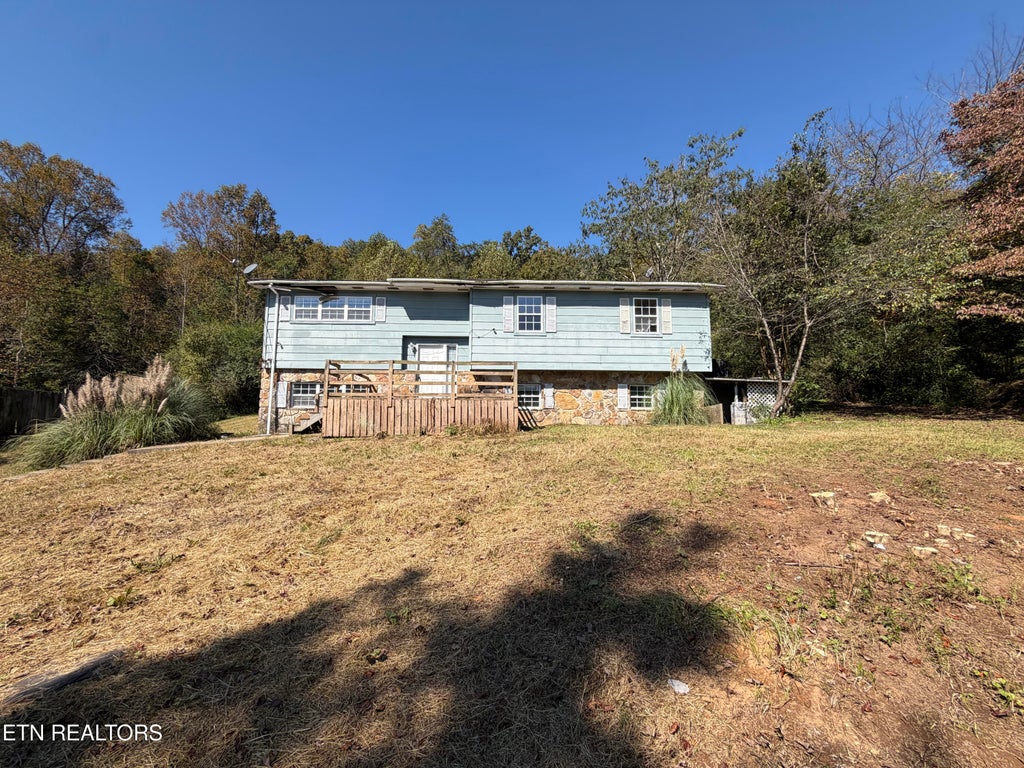 Photo of 1487 Dutch Valley Rd, Clinton, TN 37716 (MLS # 1359040)