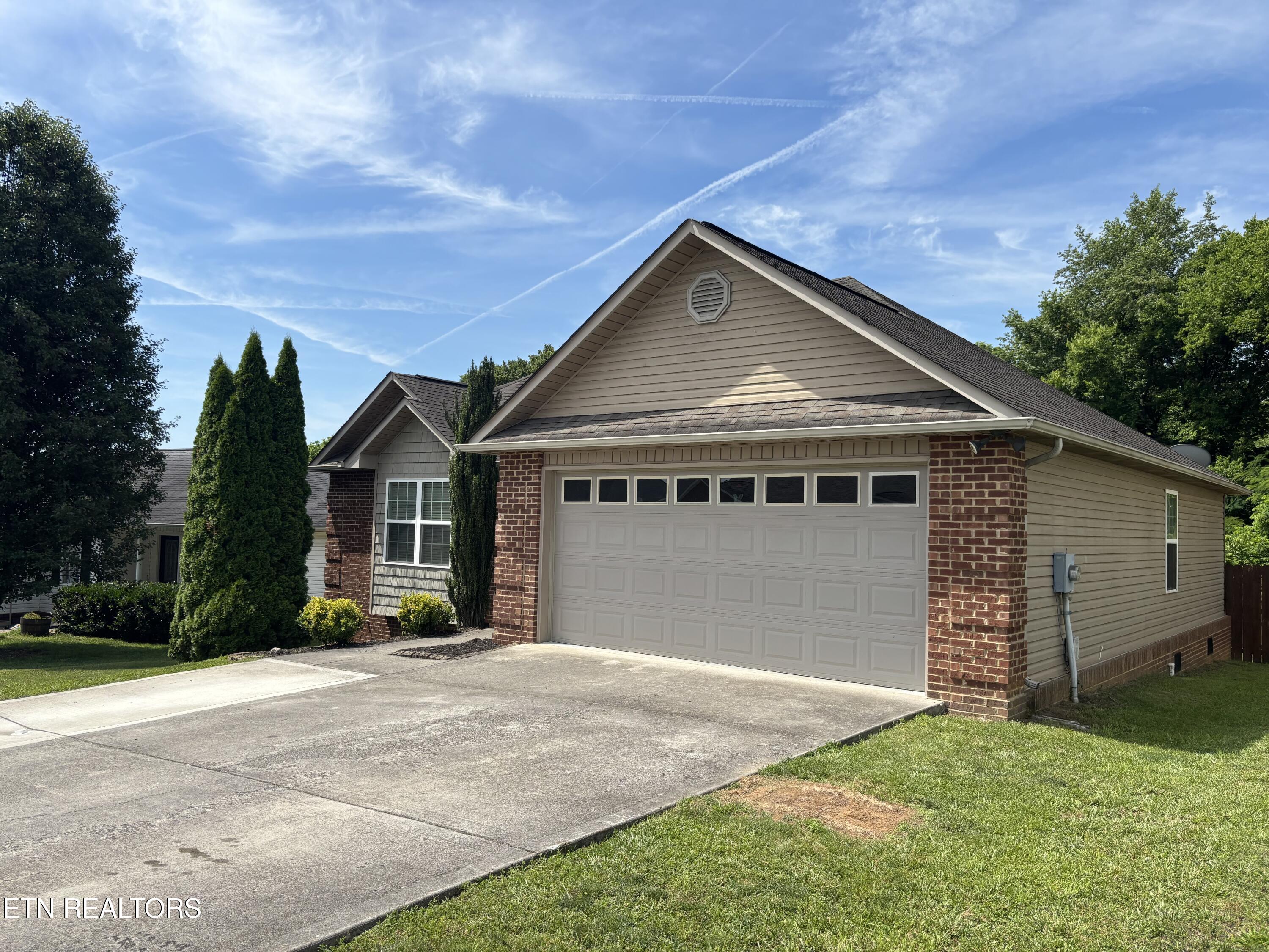2043 Bluebonnet Drive