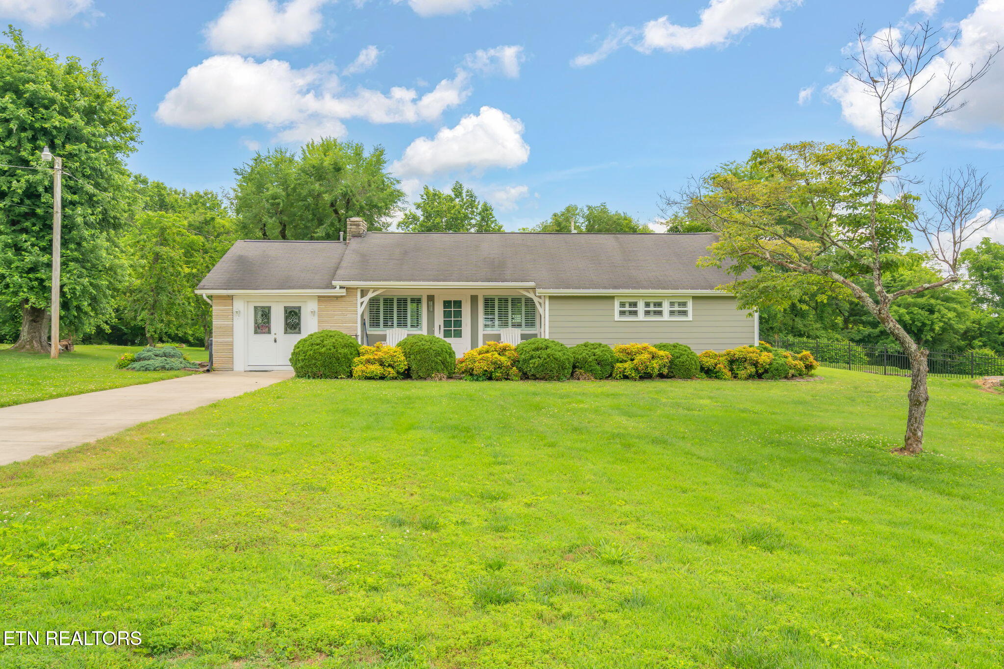 252 Harding Rd