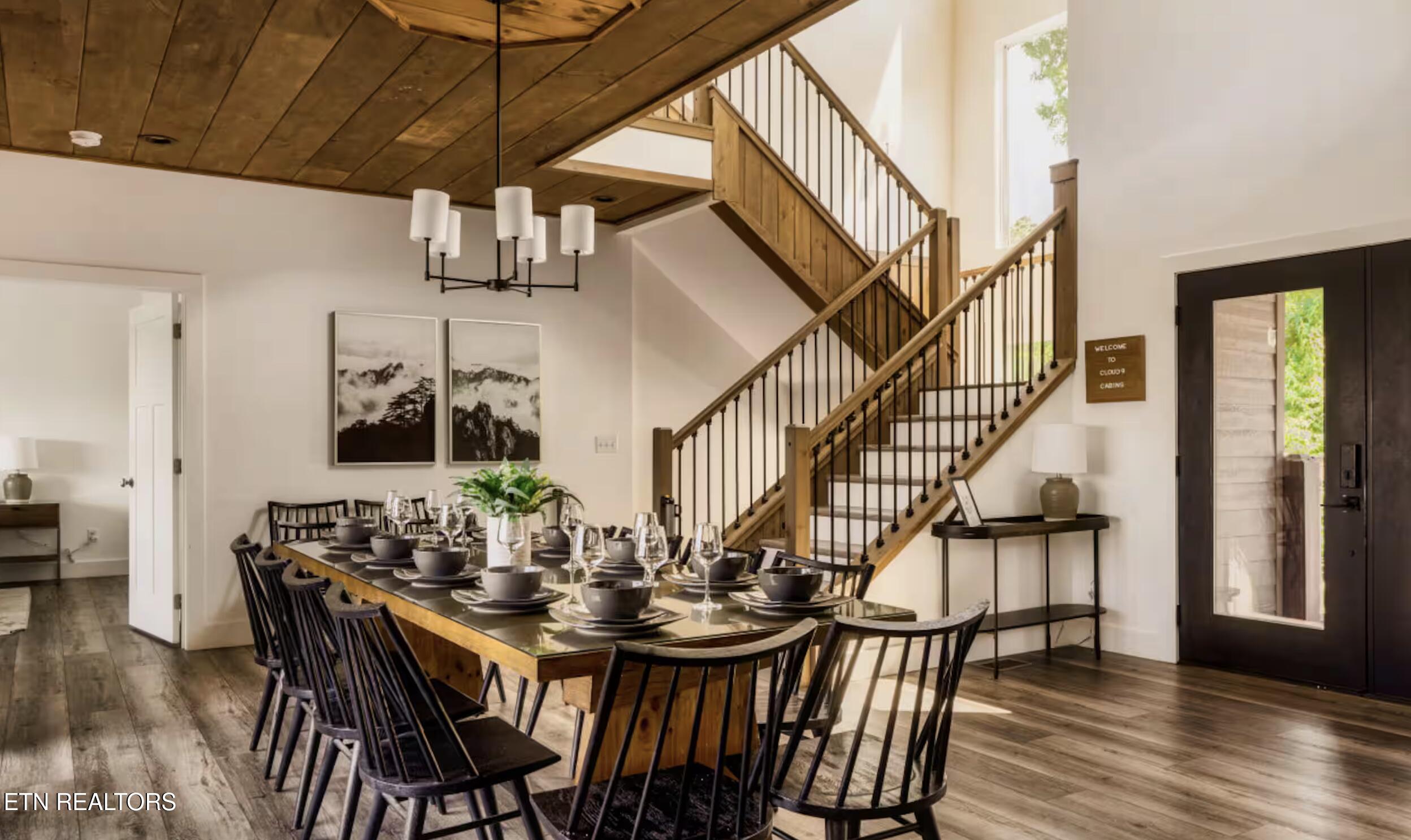 720 Short Ridge Court