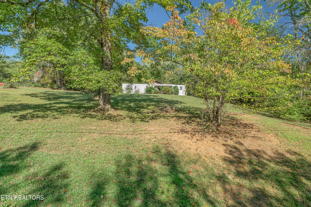 Photo of 147 Old Jones Rd, Harriman, TN 37748 (MLS # 1359332)