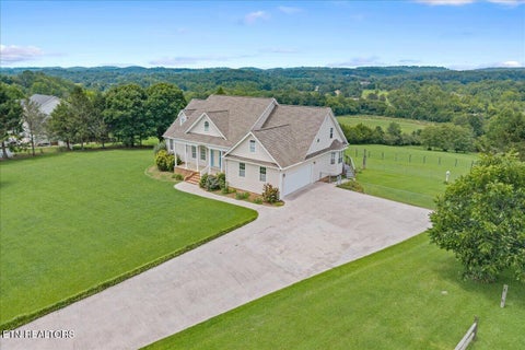 Tiny photo for 125 County Road 429, Englewood, TN 37329 (MLS # 1359689)