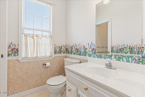 Tiny photo for 125 County Road 429, Englewood, TN 37329 (MLS # 1359689)