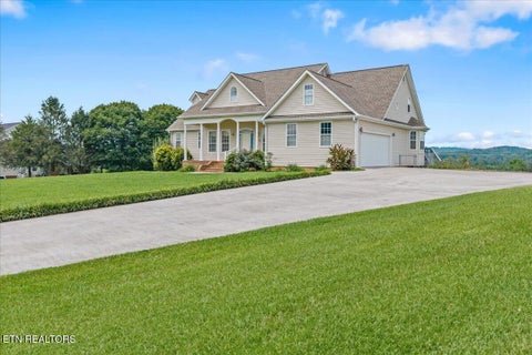 Tiny photo for 125 County Road 429, Englewood, TN 37329 (MLS # 1359689)