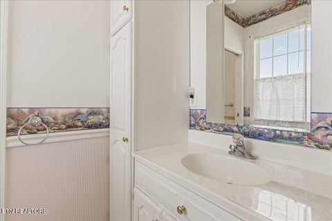 Tiny photo for 125 County Road 429, Englewood, TN 37329 (MLS # 1359689)