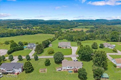 Tiny photo for 125 County Road 429, Englewood, TN 37329 (MLS # 1359689)