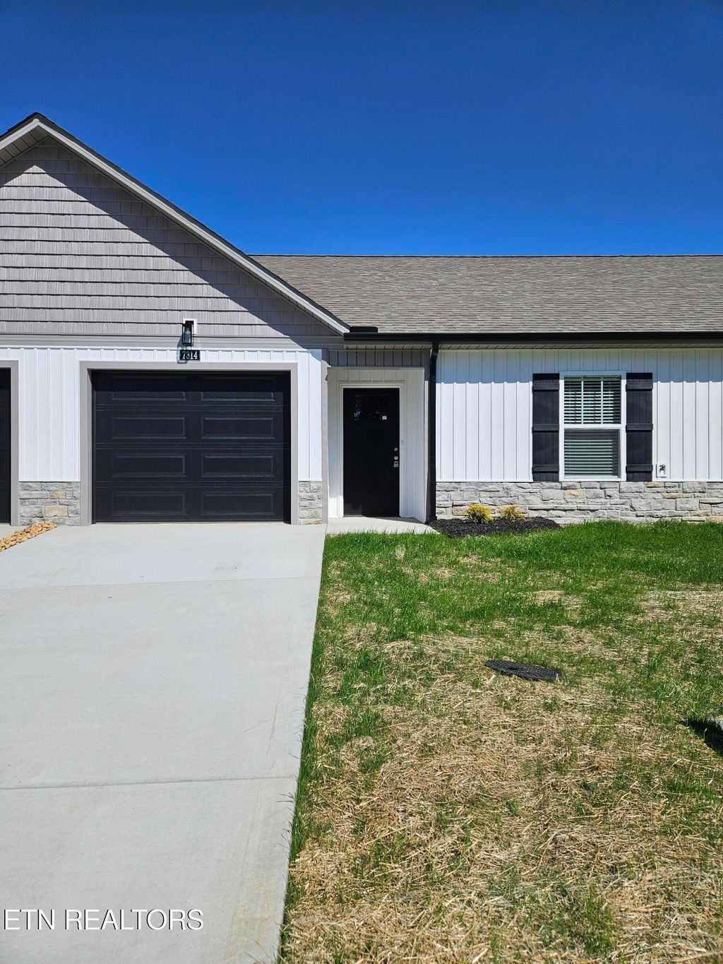 Photo of 7314 Woodpecker Way, Knoxville, TN 37921 (MLS # 1332175)