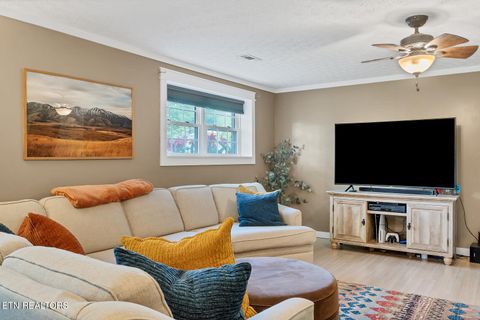 Tiny photo for 929 Oxford Hills Drive, Maryville, TN 37803 (MLS # 1340260)
