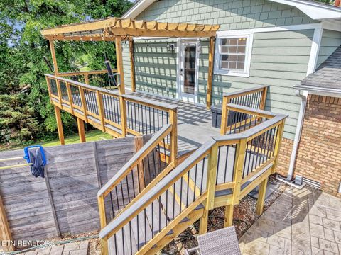 Tiny photo for 929 Oxford Hills Drive, Maryville, TN 37803 (MLS # 1340260)