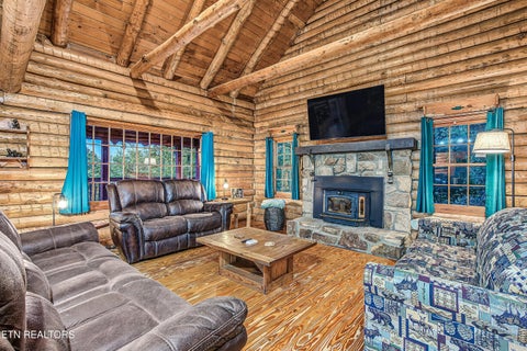 Tiny photo for 1008 E Foothills Drive, Gatlinburg, TN 37738 (MLS # 1358394)