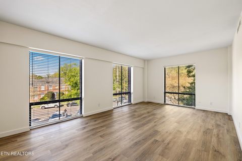 Tiny photo for 1400 Kenesaw Ave #22H, Knoxville, TN 37919 (MLS # 1336472)