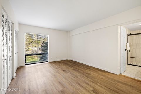 Tiny photo for 1400 Kenesaw Ave #22H, Knoxville, TN 37919 (MLS # 1336472)