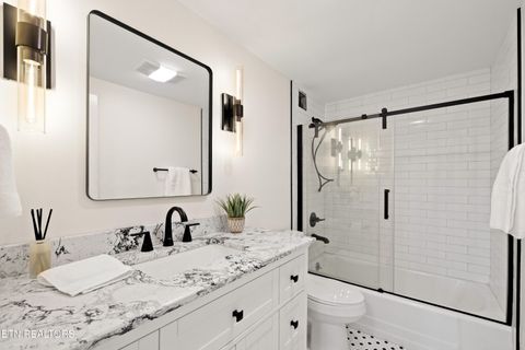 Tiny photo for 1400 Kenesaw Ave #22H, Knoxville, TN 37919 (MLS # 1336472)