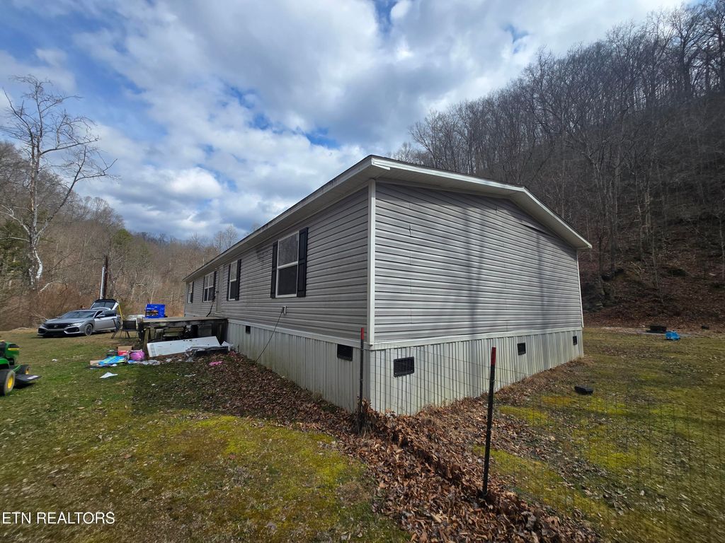 Photo of 314 Murphy Hollow Rd, St. Charles, VA 24282 (MLS # 1331578)