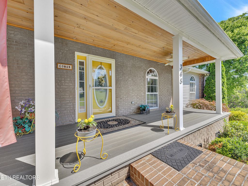 Photo of 345 Esther Court, Dandridge, TN 37725 (MLS # 1305676)