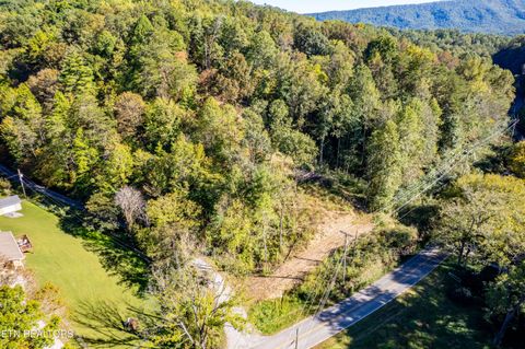 Photo of 883 Jama Way, Maryville, TN 37803 (MLS # 1317653)