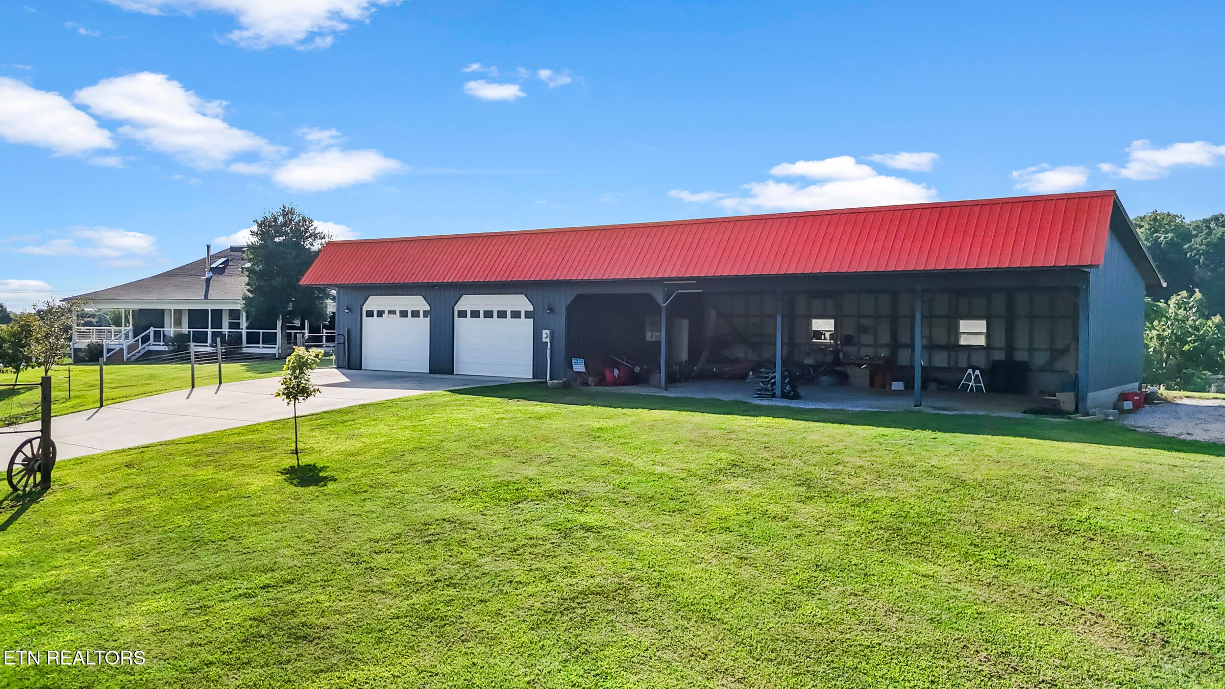 1246 Greenbriar Rd