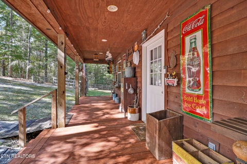 Tiny photo for 728 Deer Haven Tr, Jamestown, TN 38556 (MLS # 1360020)