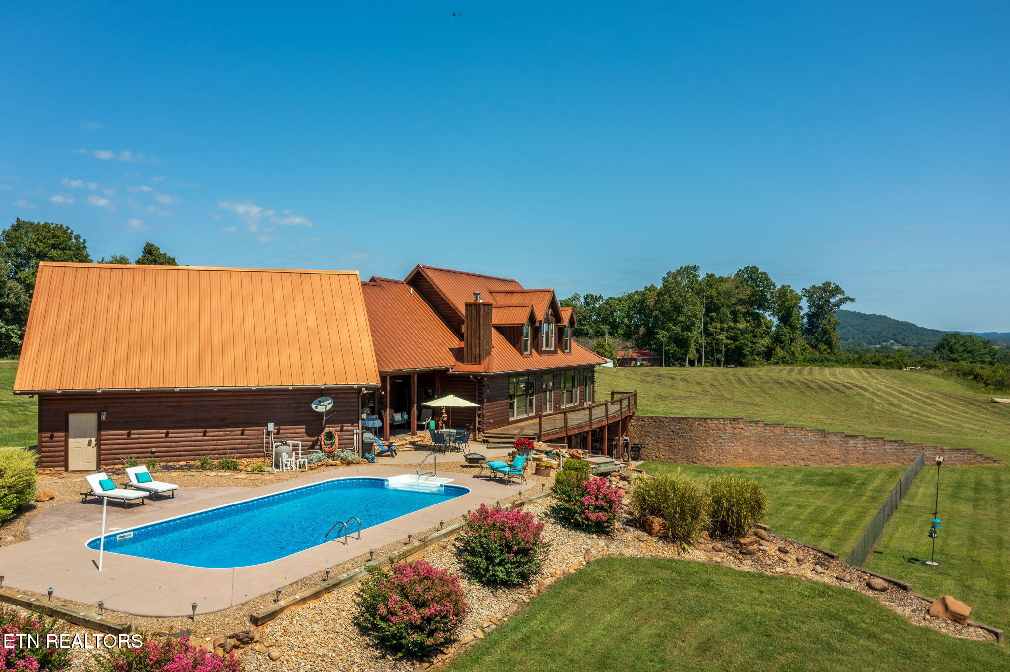1689 W Highway 25-70