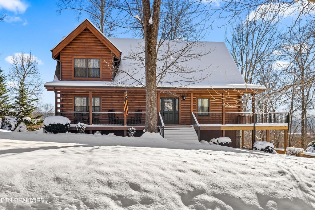 Photo of 331 Tanzanite Tr, New Tazewell, TN 37825 (MLS # 1251154)