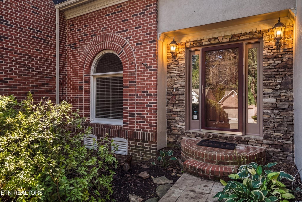 Photo of 1407 Kenton Way, Knoxville, TN 37922 (MLS # 1358782)