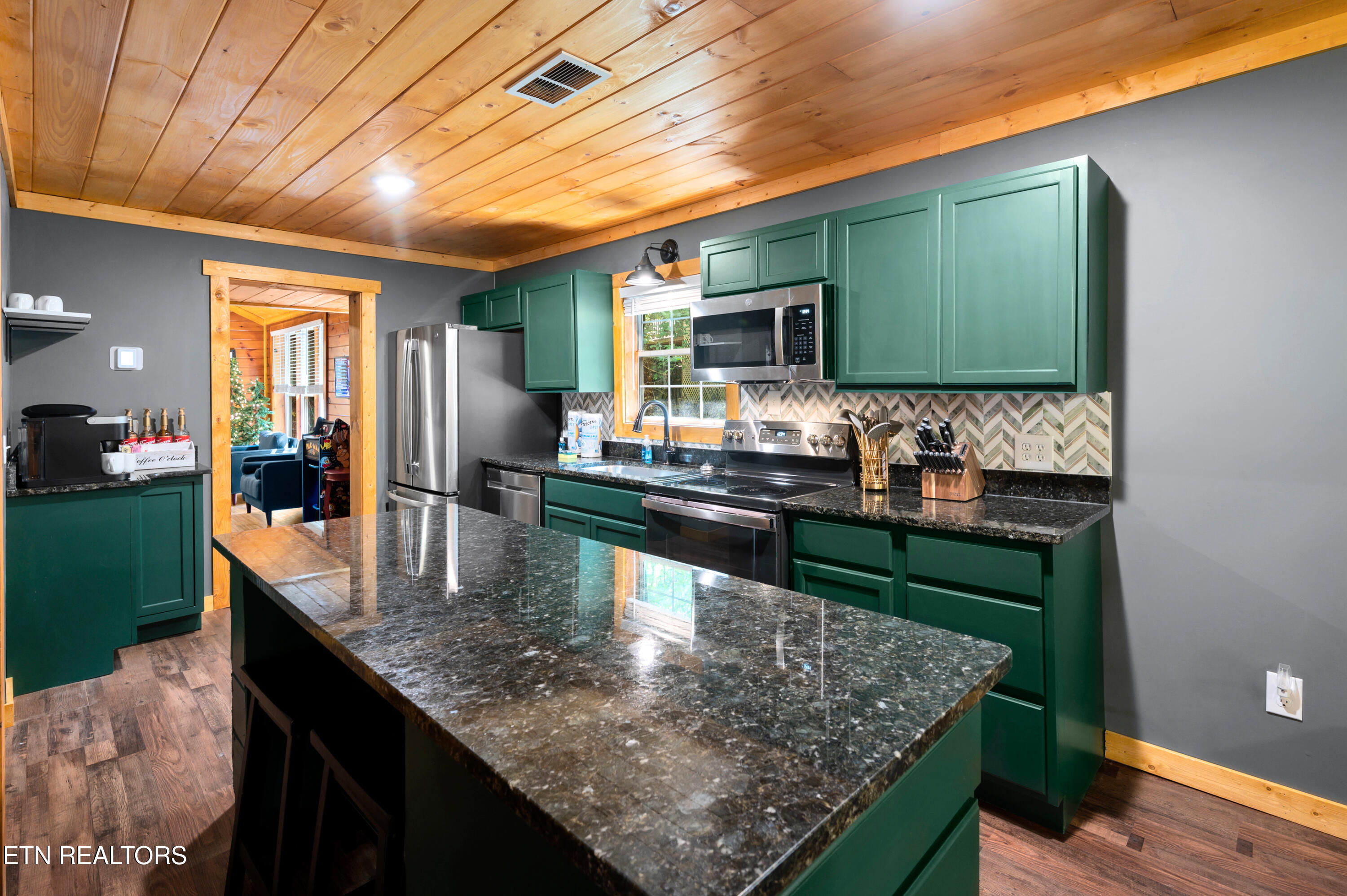737 Waterfall View Lane