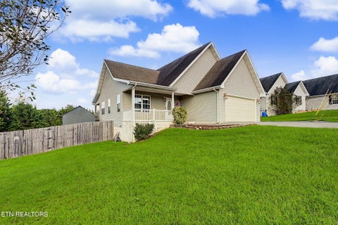 Tiny photo for 768 Harvest Meadows Drive, Kodak, TN 37764 (MLS # 1355654)