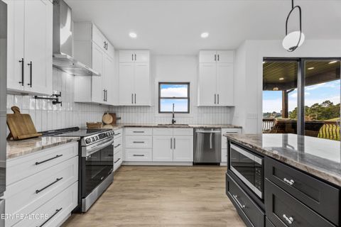 Tiny photo for 411 Hampton Way, Dandridge, TN 37725 (MLS # 1336519)