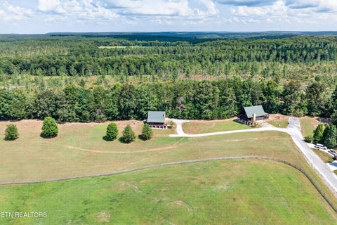 Tiny photo for 101102 Meadow view Lane, Spencer, TN 38585 (MLS # 1355526)