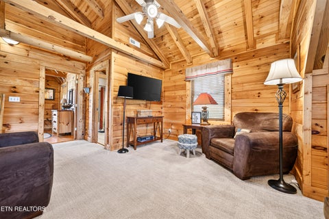 Tiny photo for 101102 Meadow view Lane, Spencer, TN 38585 (MLS # 1355526)