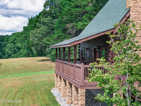 Tiny photo for 101102 Meadow view Lane, Spencer, TN 38585 (MLS # 1355526)