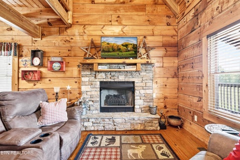 Tiny photo for 101102 Meadow view Lane, Spencer, TN 38585 (MLS # 1355526)