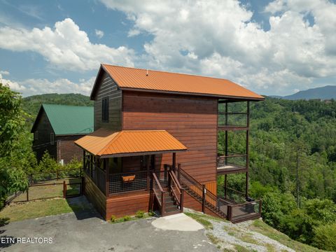 Tiny photo for 1252 Annes Rd, Gatlinburg, TN 37738 (MLS # 1342183)