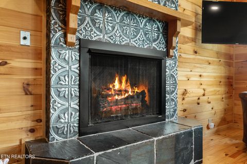 Tiny photo for 1252 Annes Rd, Gatlinburg, TN 37738 (MLS # 1342183)