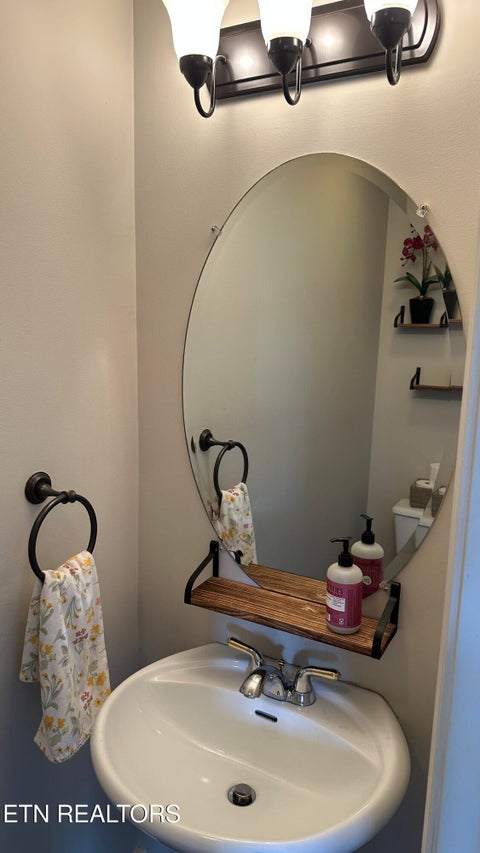 Tiny photo for 1145 Paxton Drive, Knoxville, TN 37918 (MLS # 1344356)