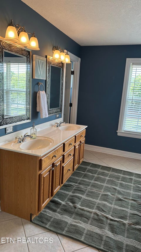 Tiny photo for 1145 Paxton Drive, Knoxville, TN 37918 (MLS # 1344356)