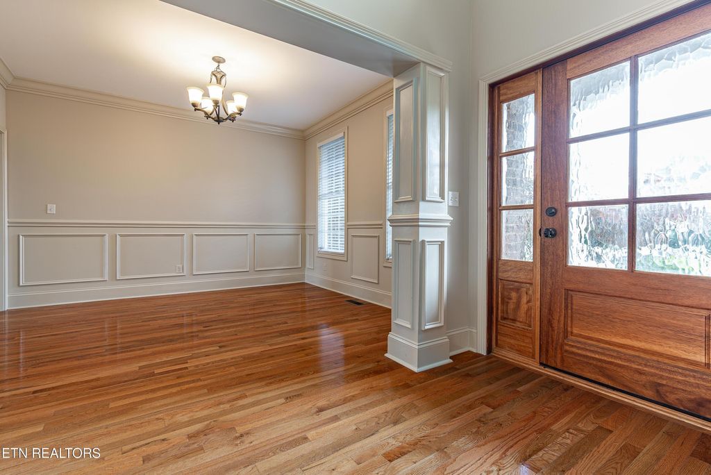 Photo of 107 Crystal Cove Lane, Oak Ridge, TN 37830 (MLS # 1321596)