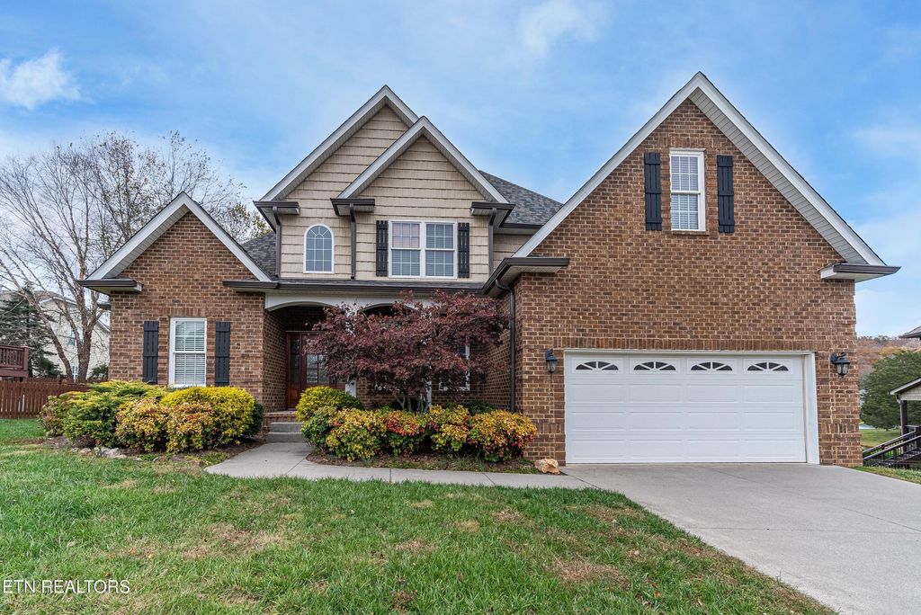 Photo of 107 Crystal Cove Lane, Oak Ridge, TN 37830 (MLS # 1321596)