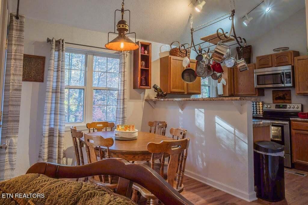 Photo of 516 Proffitt Rd #1, Gatlinburg, TN 37738 (MLS # 1314179)