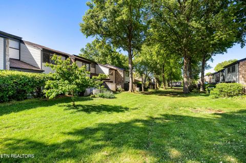 Tiny photo for 1954 Cherokee Bluff Drive, Knoxville, TN 37920 (MLS # 1340827)