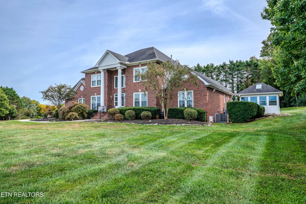 Photo of 2425 Mccleary Rd, Sevierville, TN 37876 (MLS # 1358780)